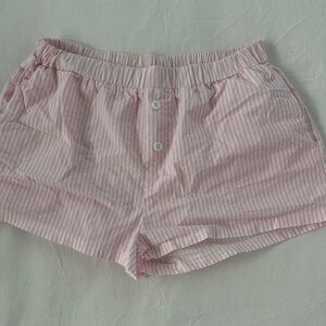 Women’s pink shorts